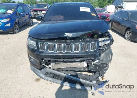 2020 Jeep Compass Latitude 4X4 из США, поврежденный, VIN 3C4NJDBB0LT139142